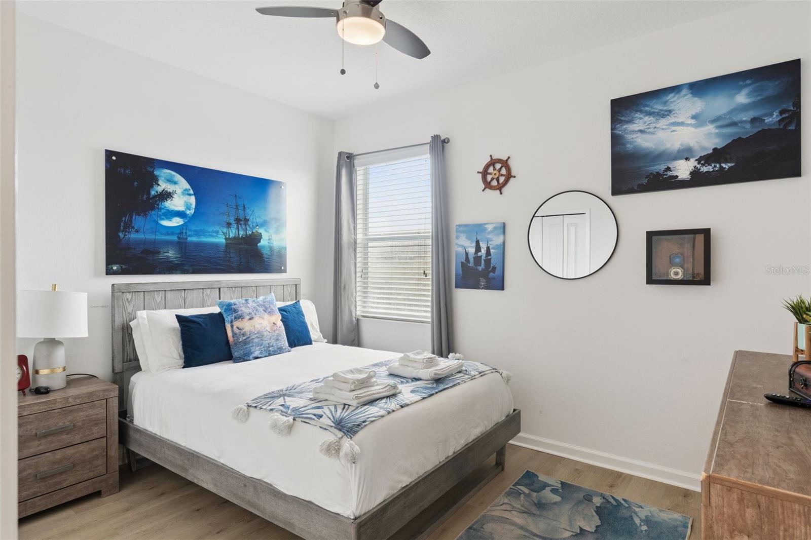 Image 17 of 71 For 2614 Calistoga Avenue