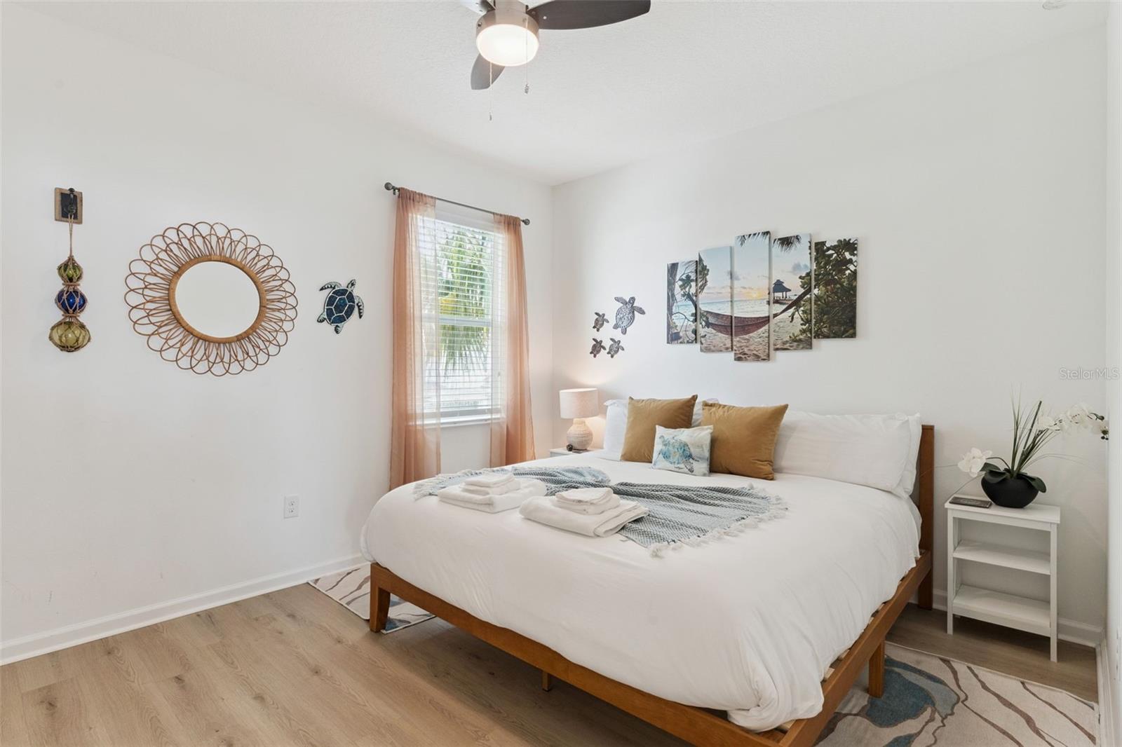 Image 19 of 71 For 2614 Calistoga Avenue