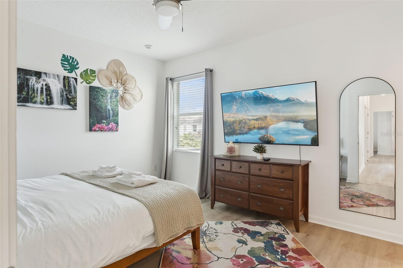 Image 20 of 71 For 2614 Calistoga Avenue