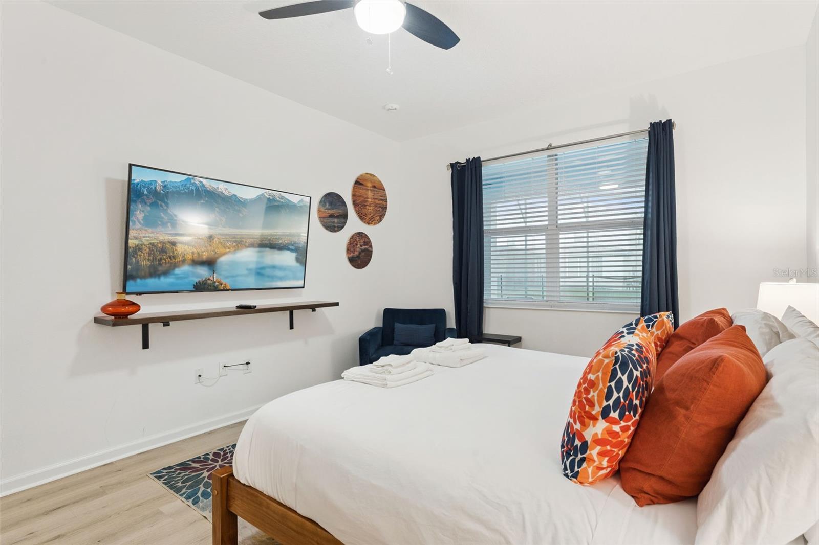 Image 23 of 71 For 2614 Calistoga Avenue