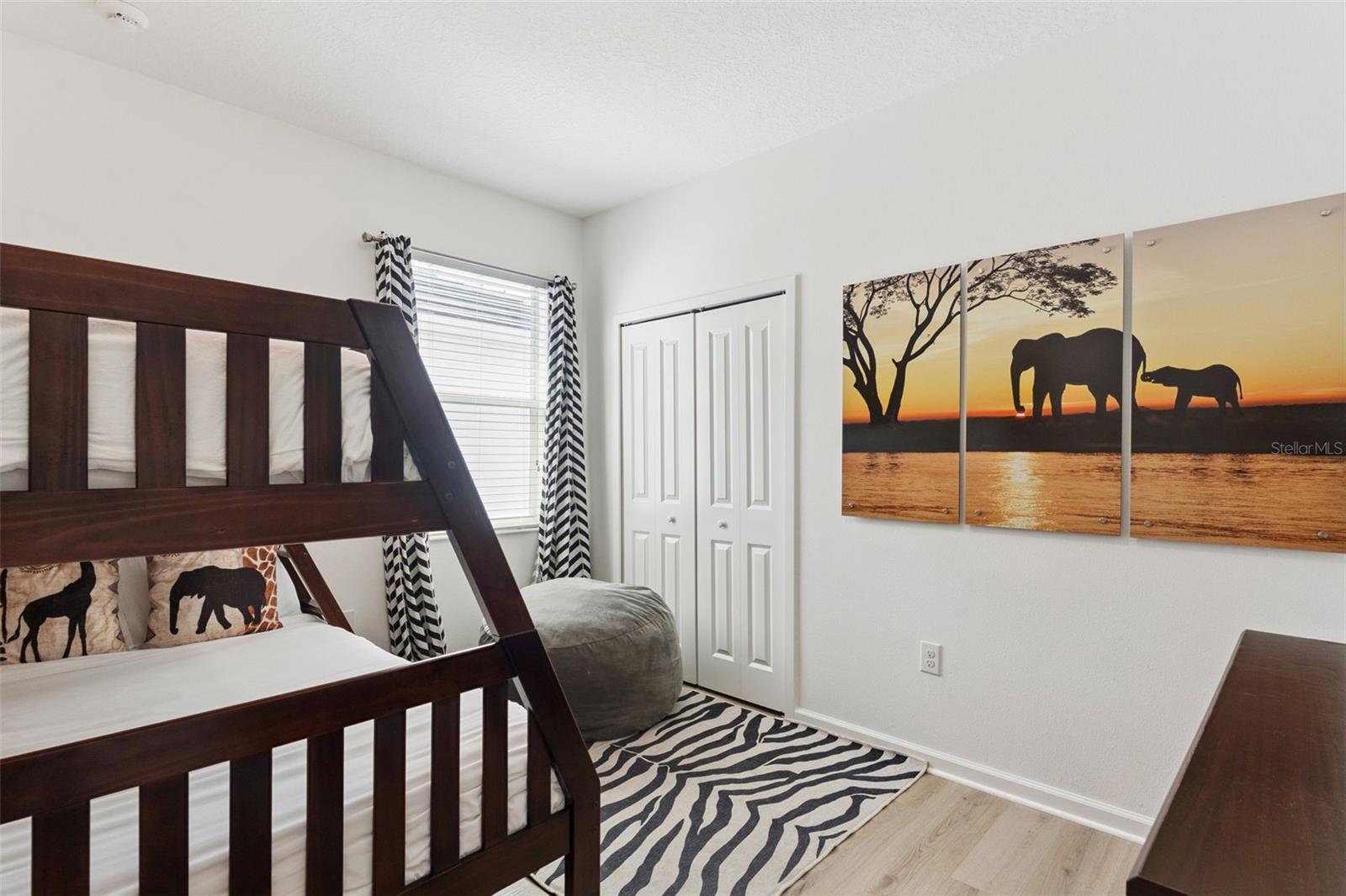 Image 26 of 71 For 2614 Calistoga Avenue