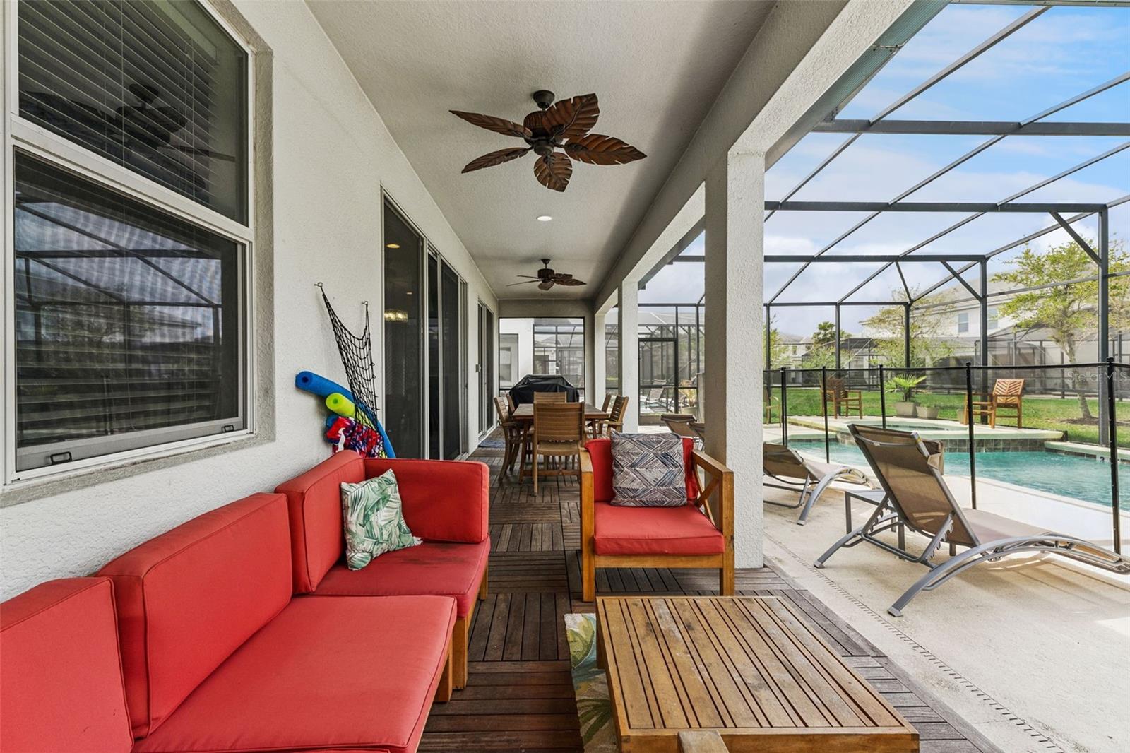 Image 34 of 71 For 2614 Calistoga Avenue