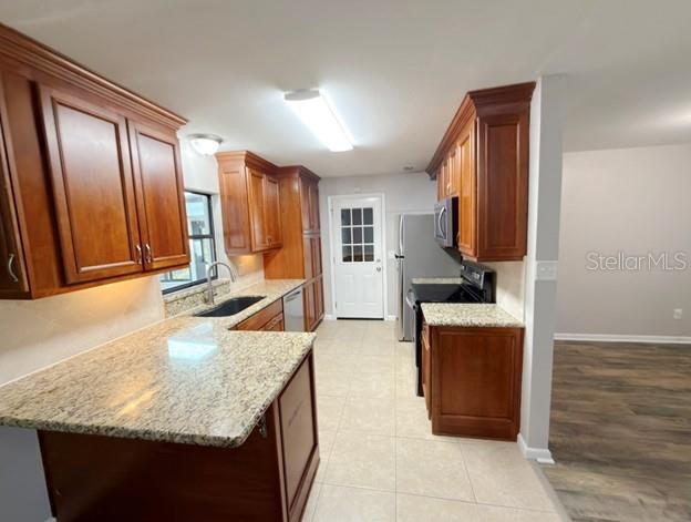 Image 10 of 34 For 107 Pineapple Court