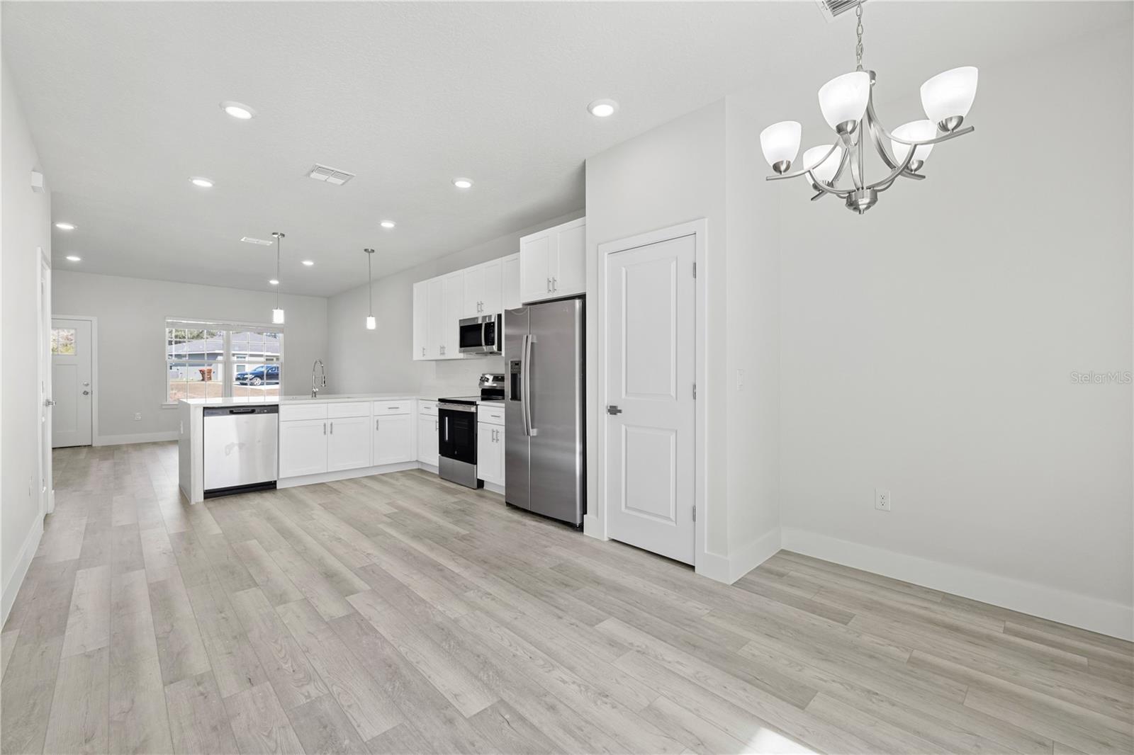 Image 22 of 37 For 16313 29th Court Road