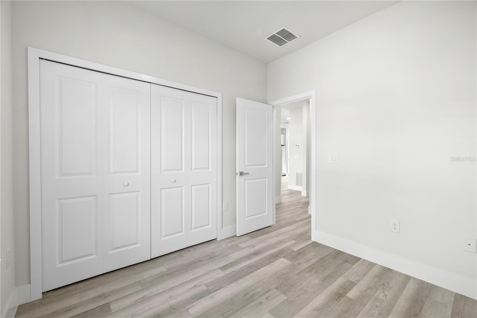 Image 30 of 37 For 16313 29th Court Road