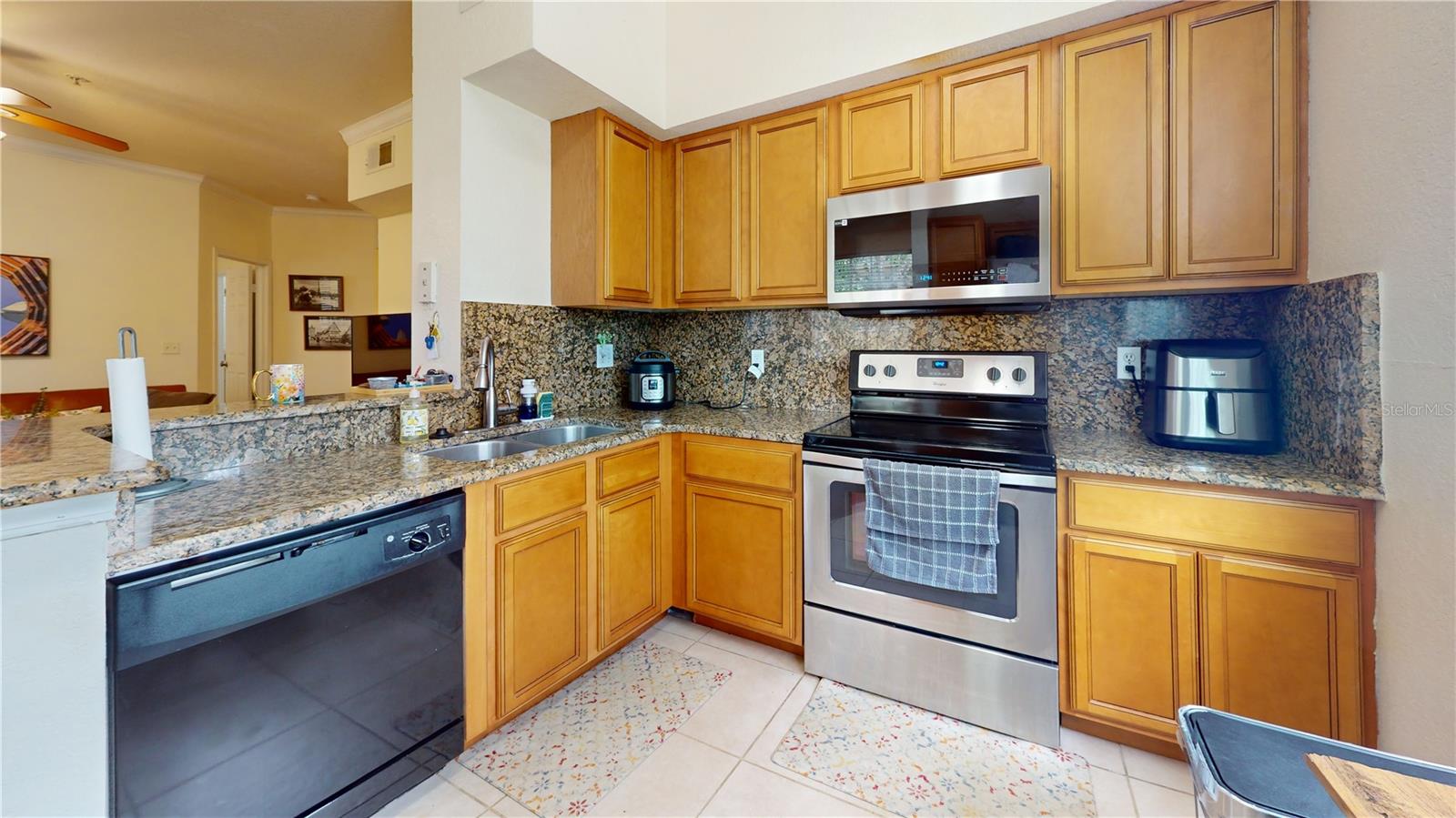 Image 11 of 30 For 2598 Robert Trent Jones Drive 1030