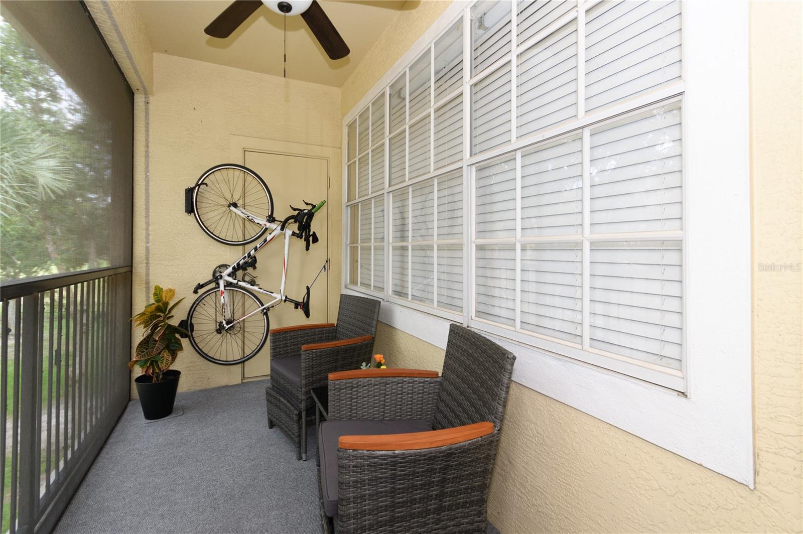 Image 22 of 30 For 2598 Robert Trent Jones Drive 1030