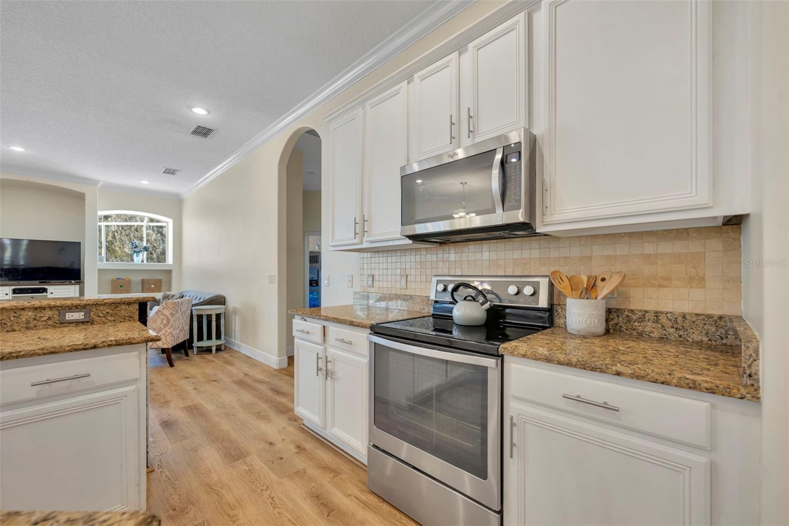 Image 15 of 40 For 1710 Shadowmoss Circle