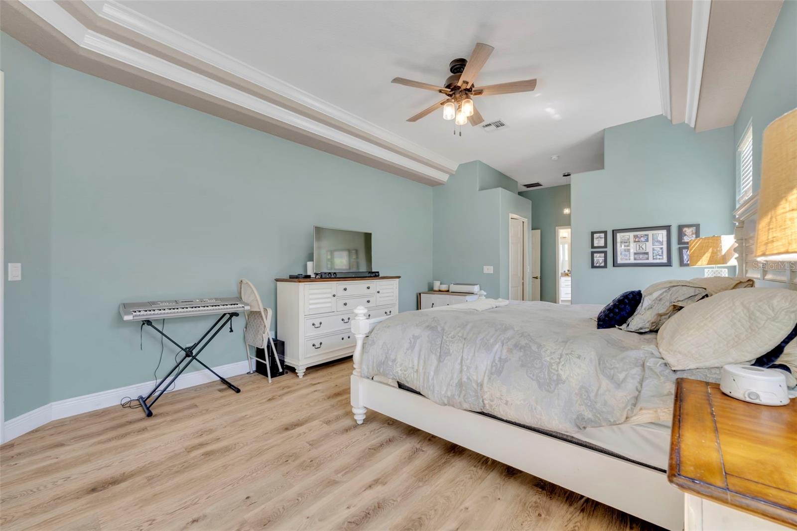 Image 19 of 40 For 1710 Shadowmoss Circle