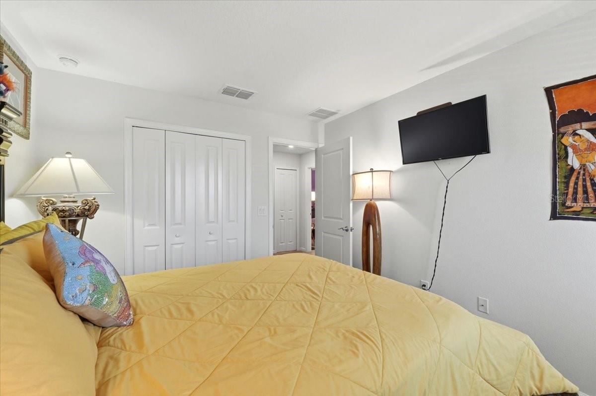 Image 29 of 44 For 1362 Lassen Street