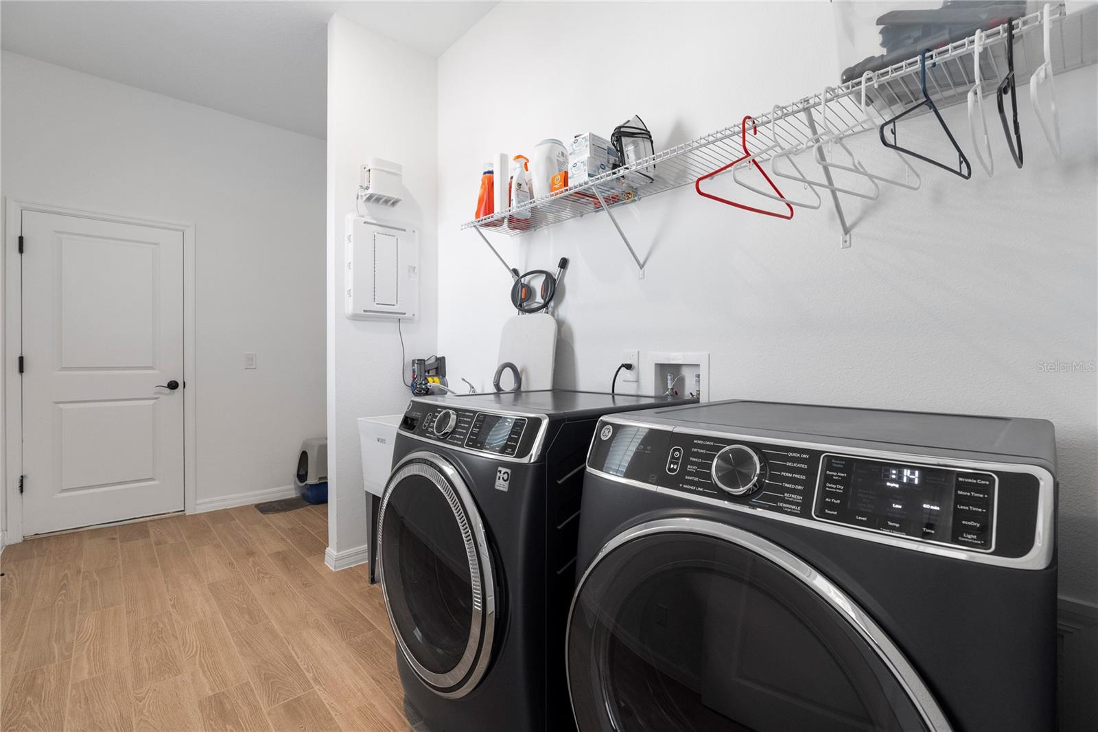 Image 10 of 33 For 779 Firerock Lane