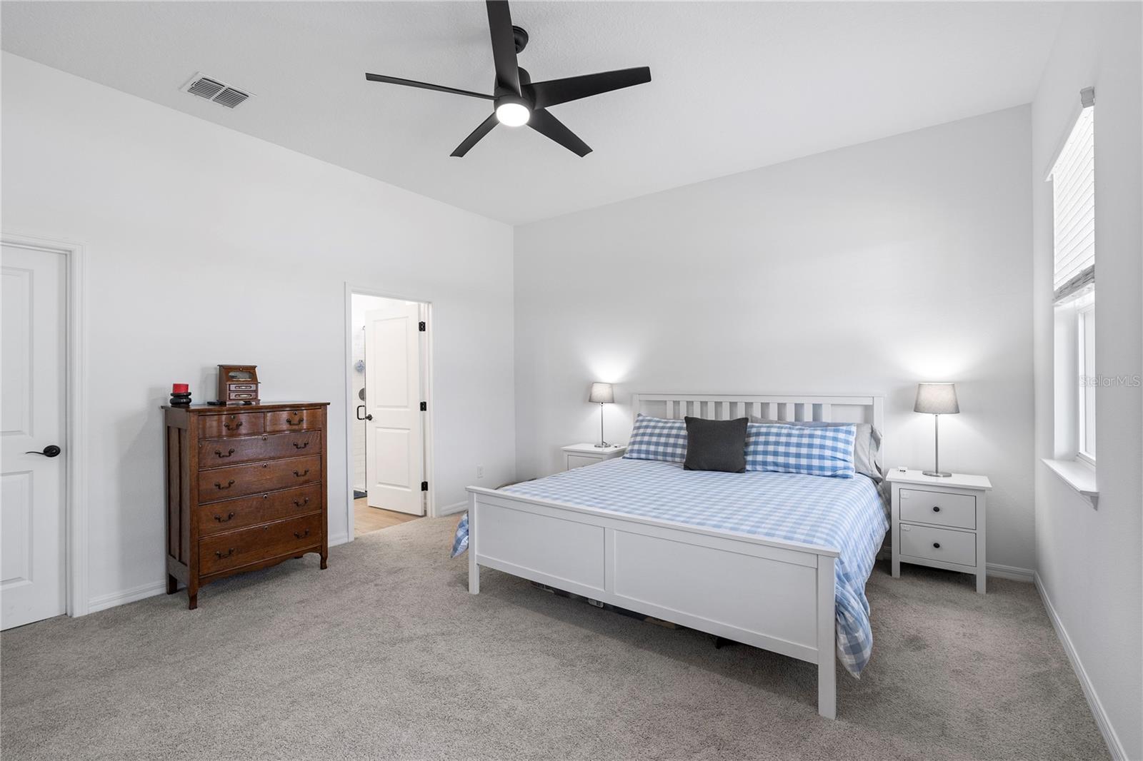 Image 14 of 33 For 779 Firerock Lane