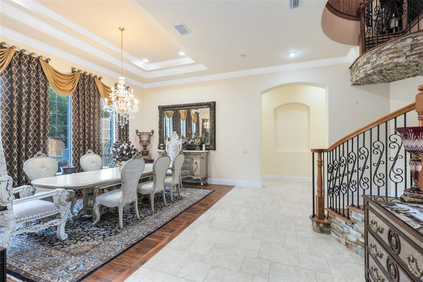 Image 11 of 59 For 5300 Carson Street