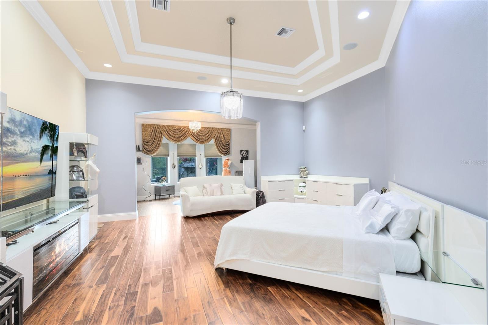 Image 23 of 59 For 5300 Carson Street