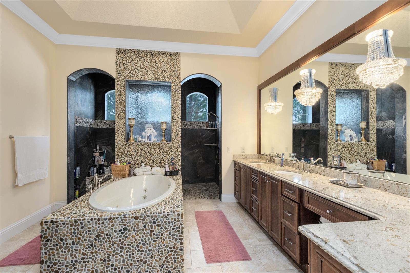 Image 26 of 59 For 5300 Carson Street