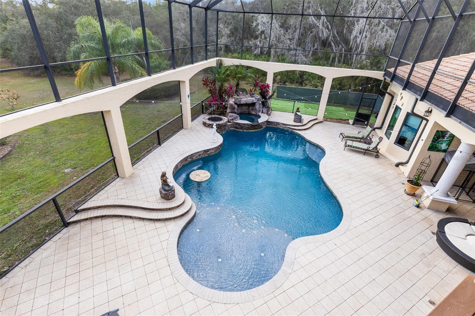 Image 39 of 59 For 5300 Carson Street