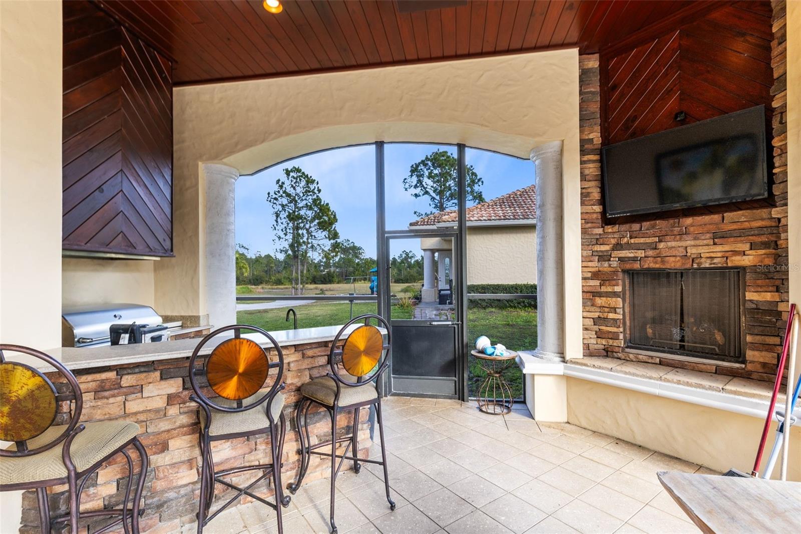 Image 43 of 59 For 5300 Carson Street