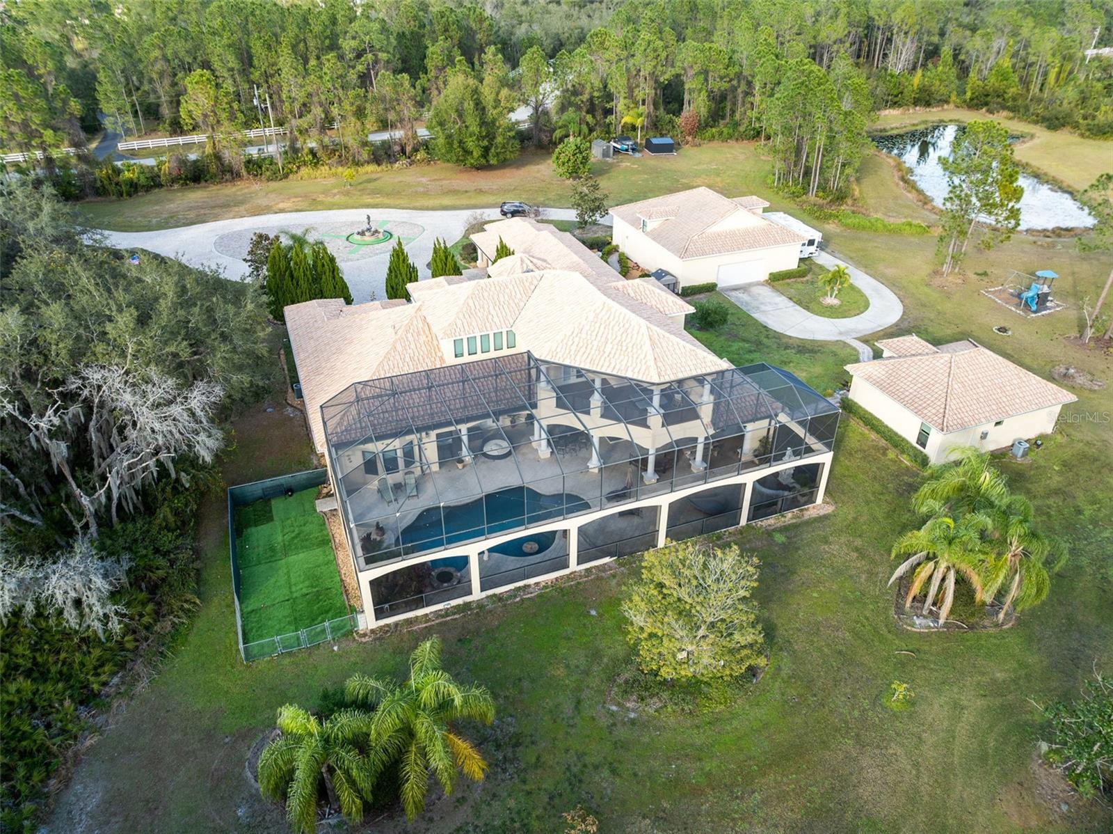 Image 47 of 59 For 5300 Carson Street