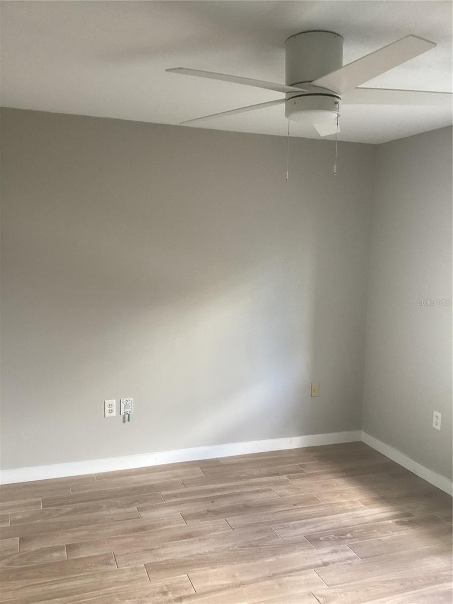 Image 14 of 24 For 2734 Coral Reef Drive