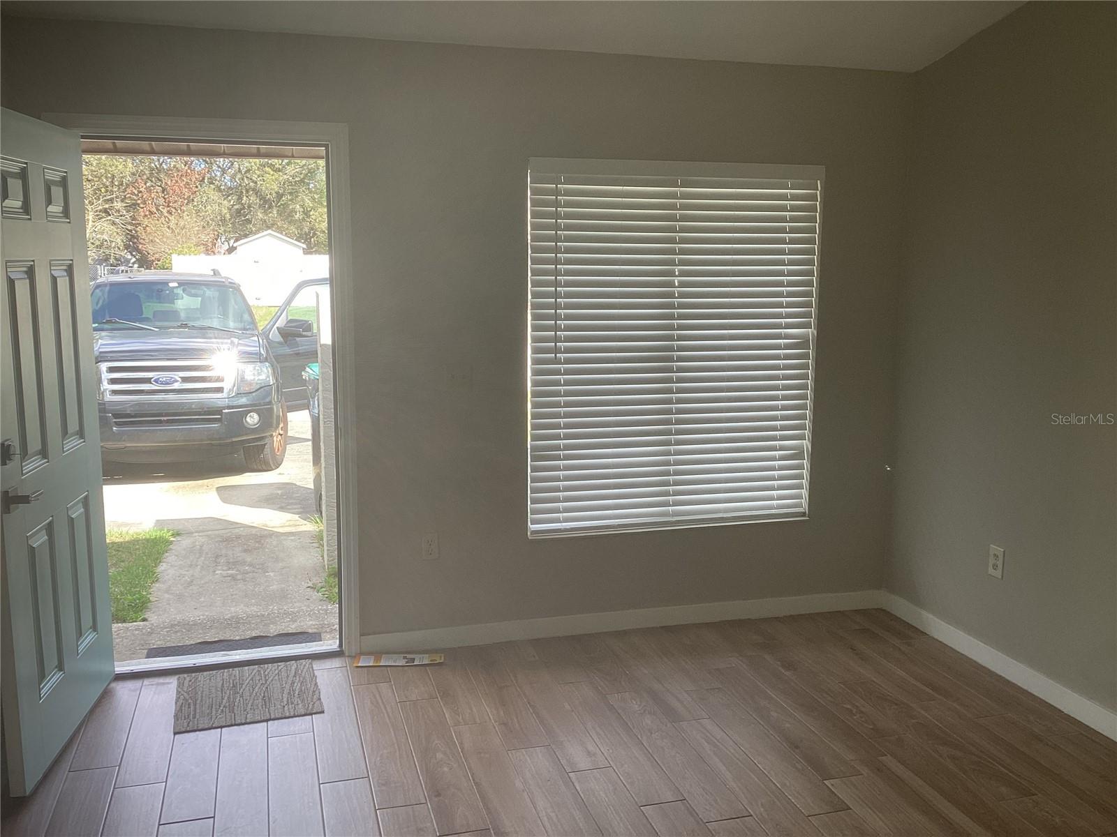 Image 4 of 24 For 2734 Coral Reef Drive