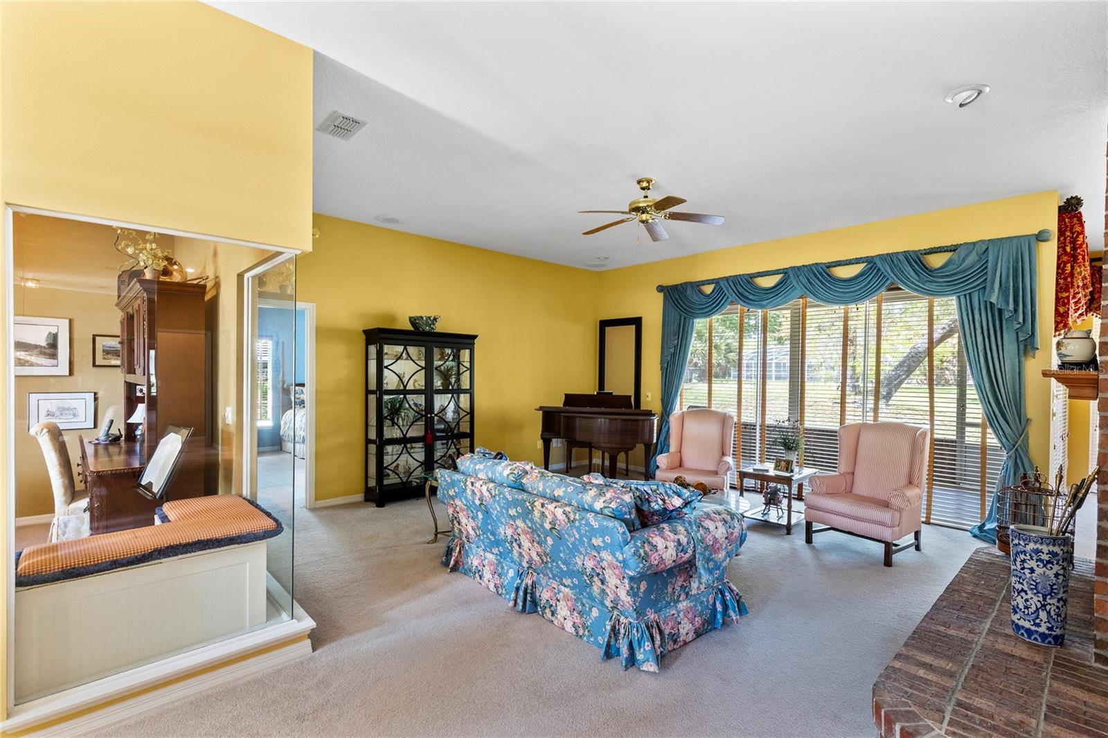 Image 6 of 33 For 1132 Howell Creek Drive