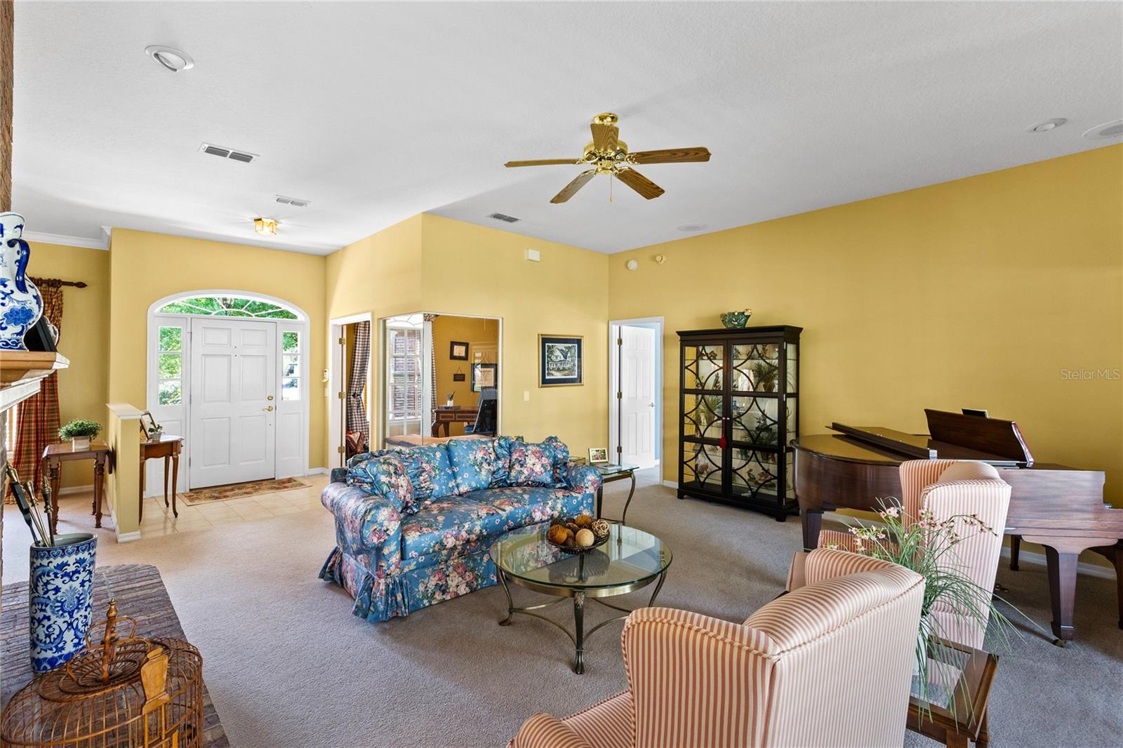 Image 8 of 33 For 1132 Howell Creek Drive