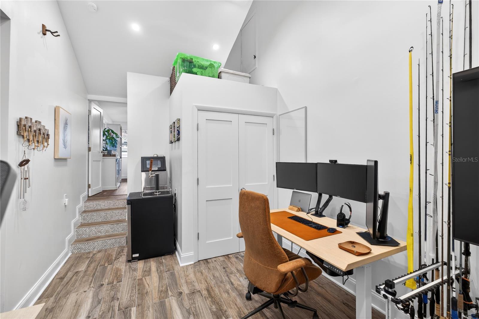 Image 32 of 34 For 1433 Smith Street