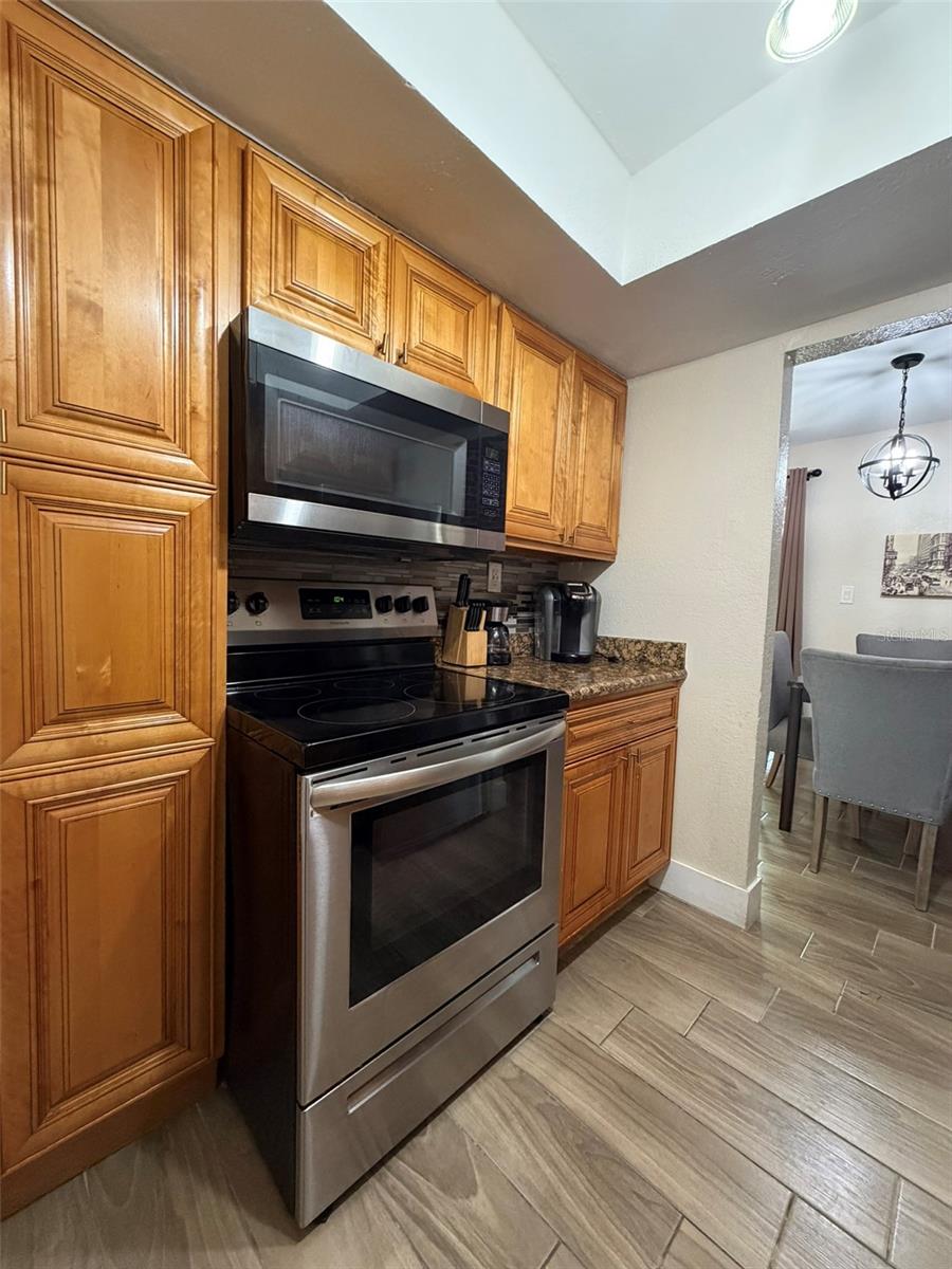 Image 7 of 26 For 4807 Texas Avenue 4807c