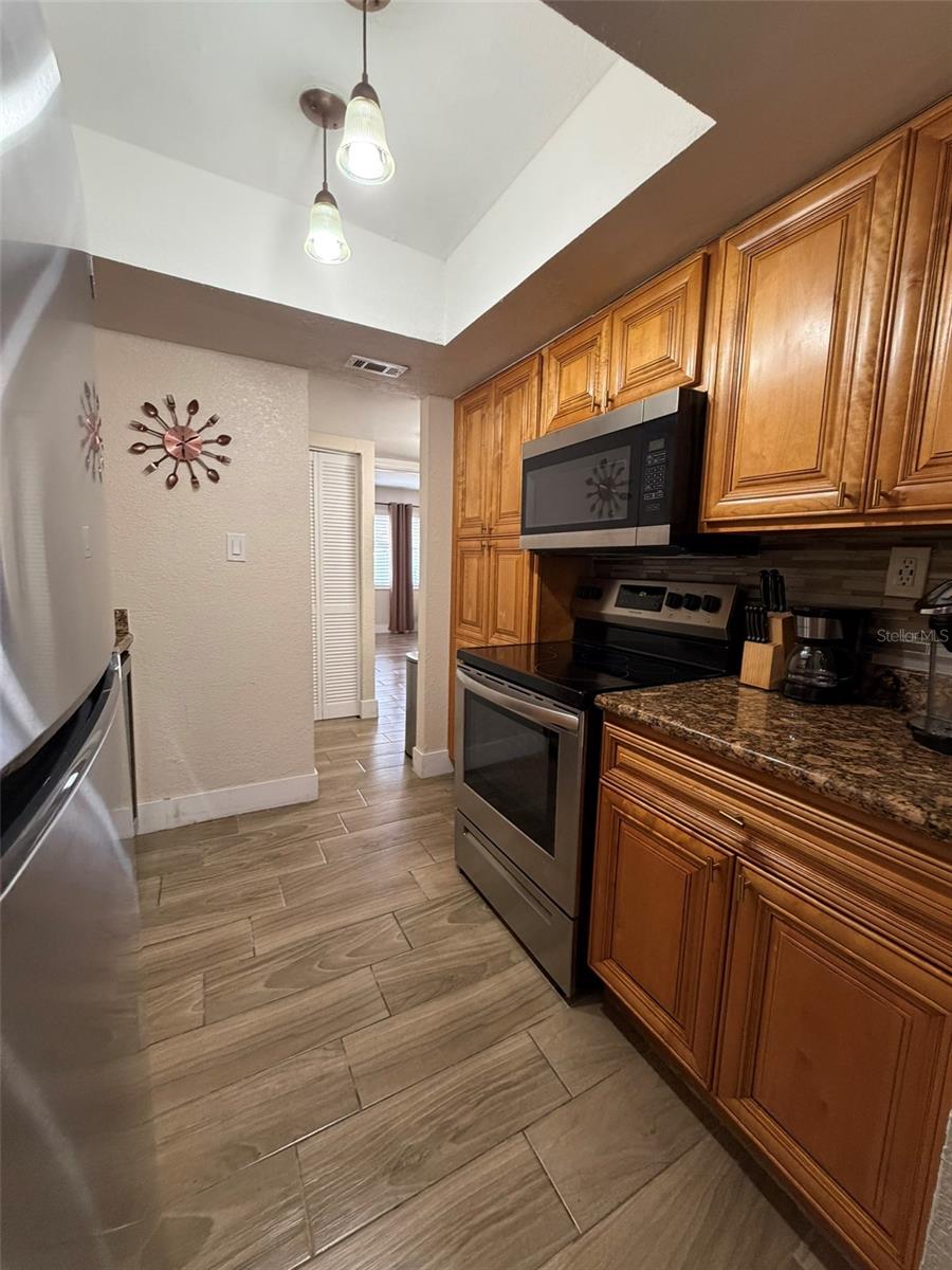 Image 8 of 26 For 4807 Texas Avenue 4807c