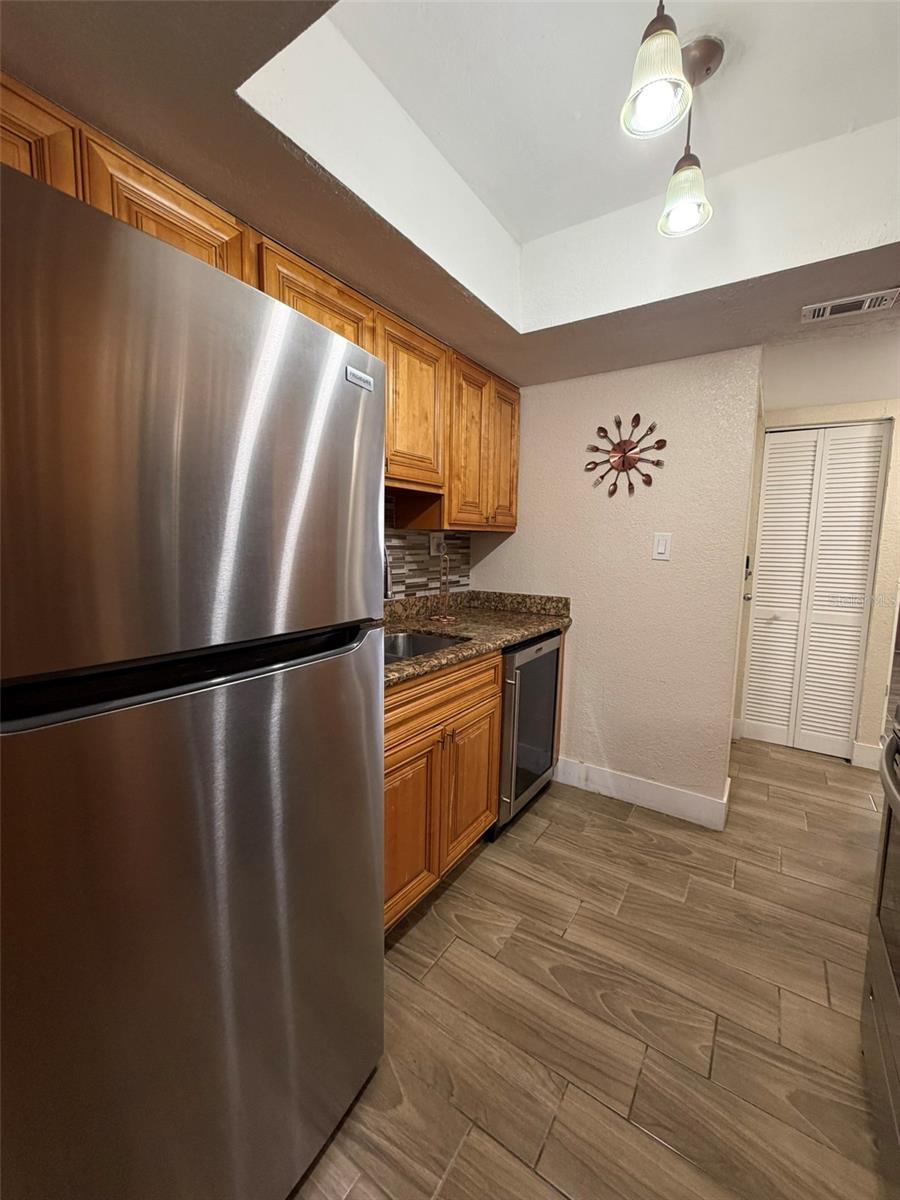 Image 9 of 26 For 4807 Texas Avenue 4807c