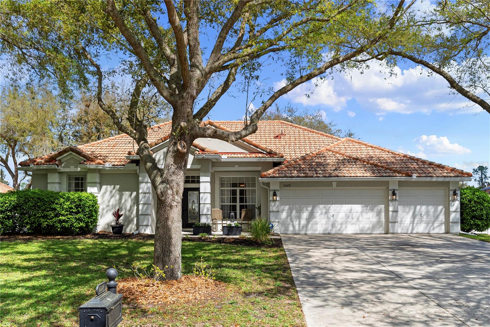 Details for 6569 Crestmont Glen Lane, WINDERMERE, FL 34786