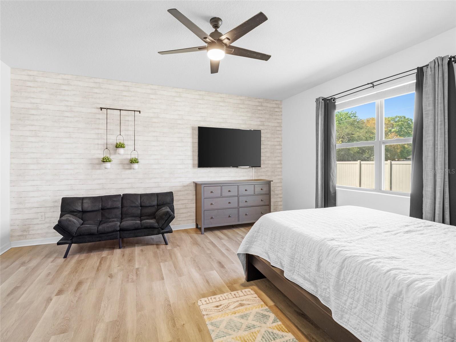 Image 14 of 34 For 1422 Savoy Lane