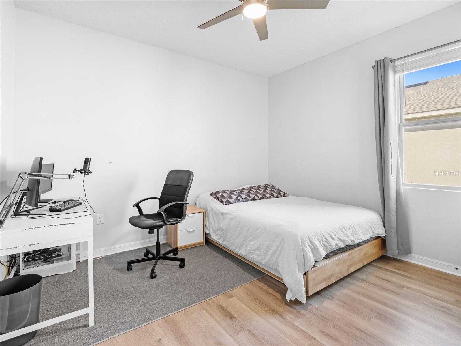 Image 21 of 34 For 1422 Savoy Lane