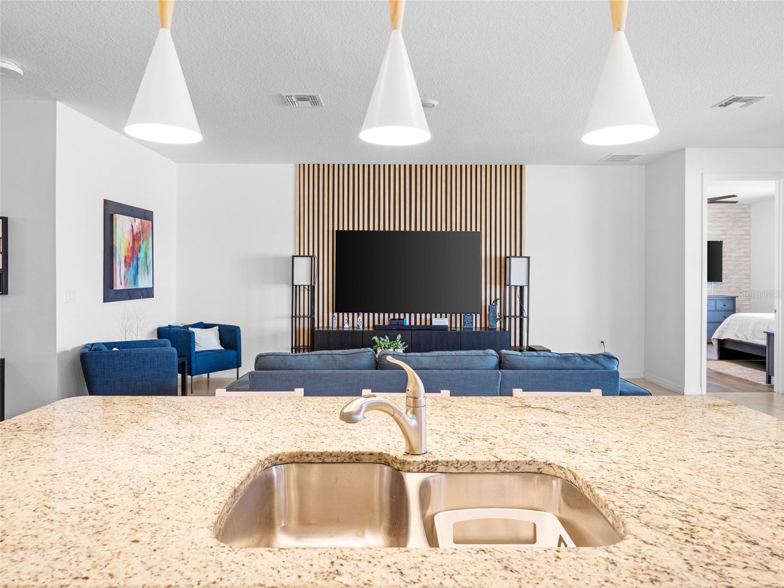 Image 8 of 34 For 1422 Savoy Lane