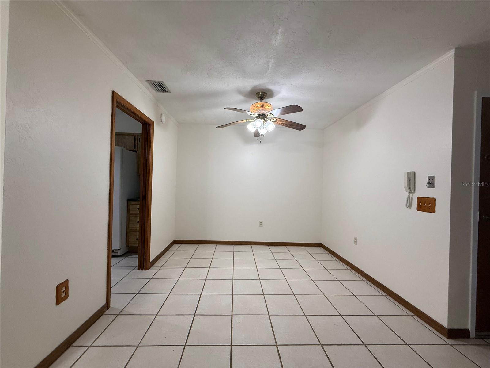 Image 18 of 45 For 9045 York Lane 15a