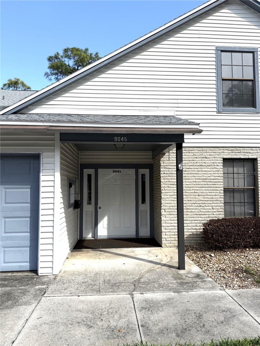 Image 2 of 45 For 9045 York Lane 15a