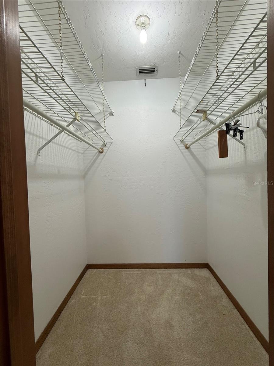 Image 23 of 45 For 9045 York Lane 15a