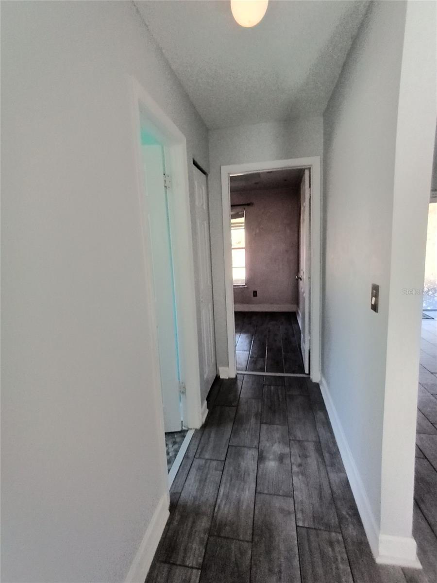 Image 22 of 27 For 1025 Kelsey Avenue