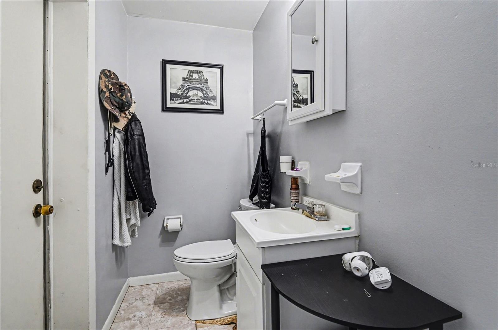 Image 14 of 21 For 1723 Palmetto Avenue