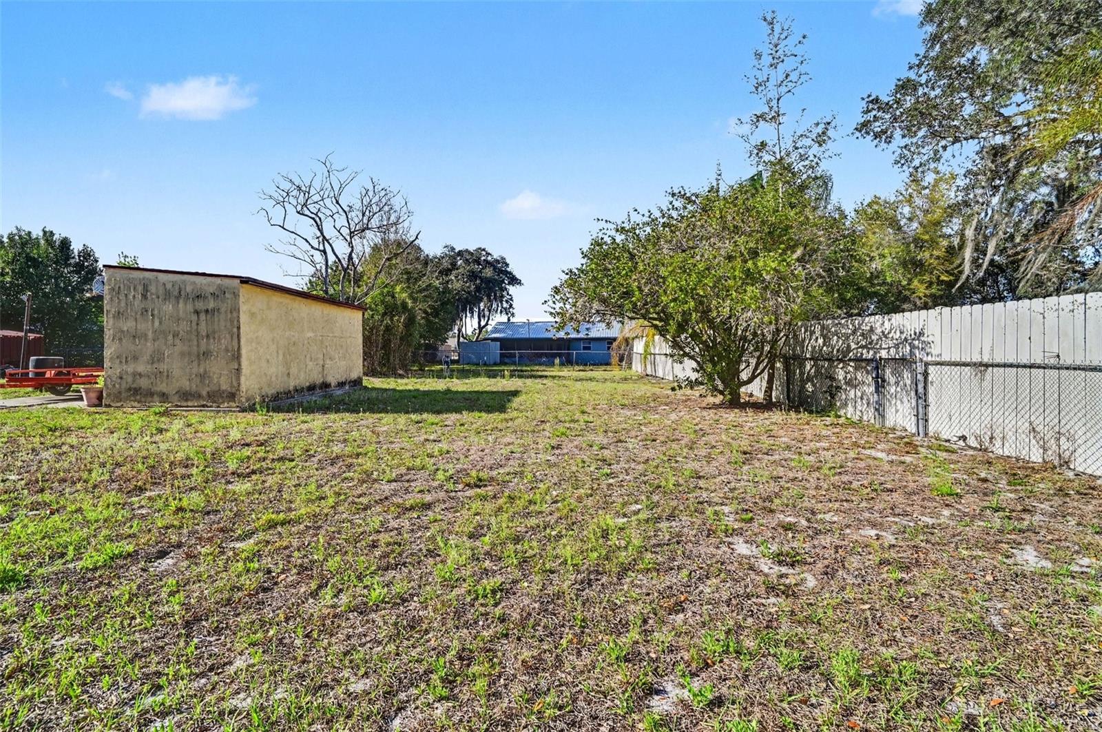 Image 19 of 21 For 1723 Palmetto Avenue