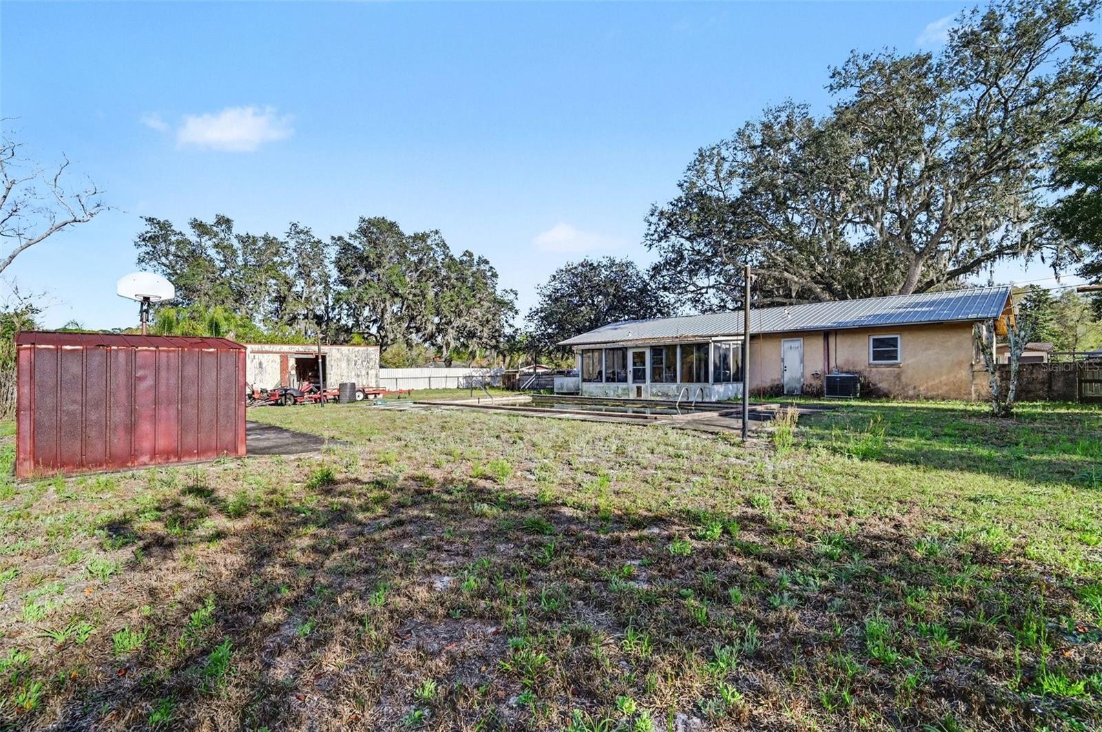 Image 20 of 21 For 1723 Palmetto Avenue