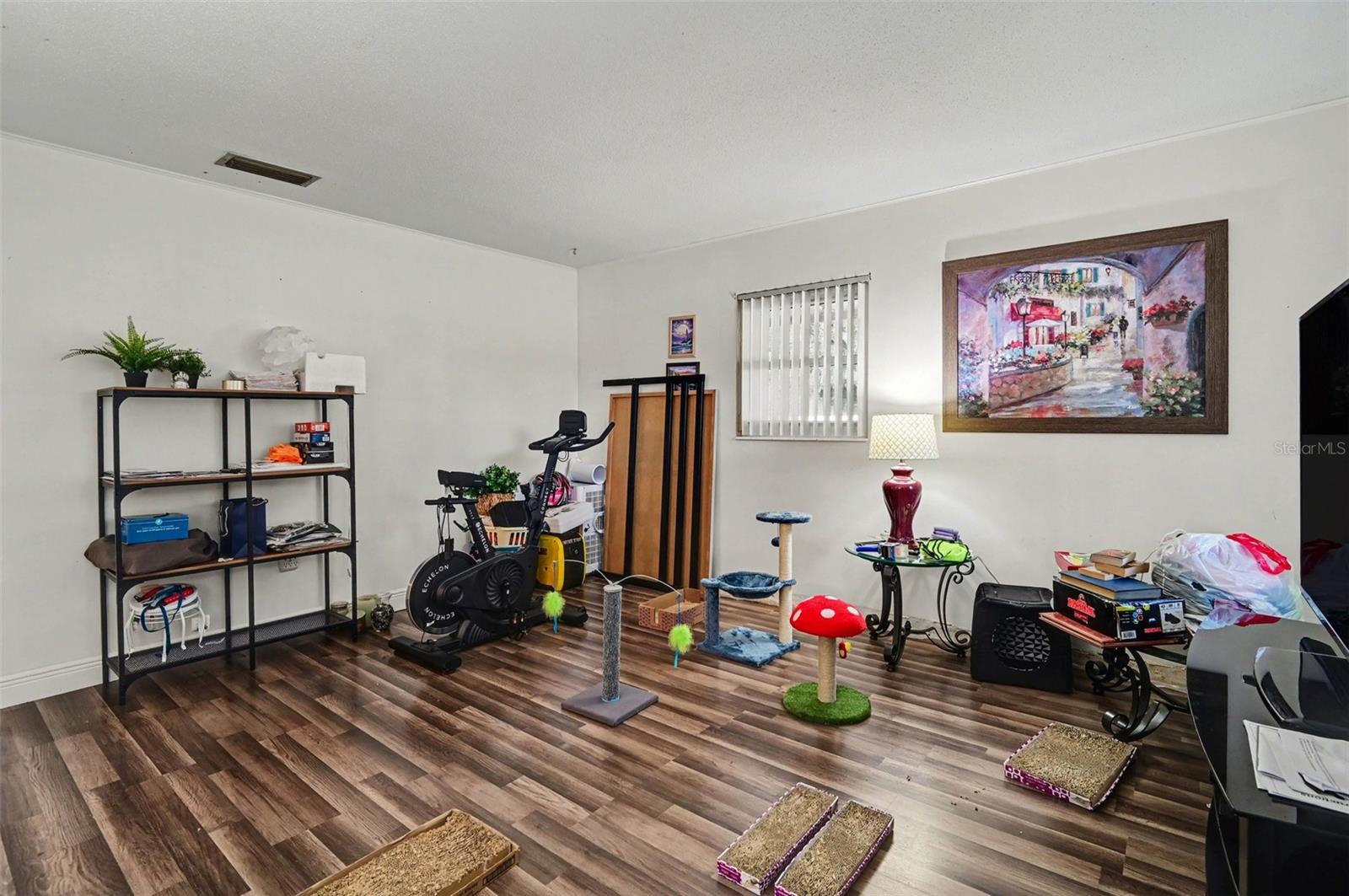 Image 4 of 21 For 1723 Palmetto Avenue