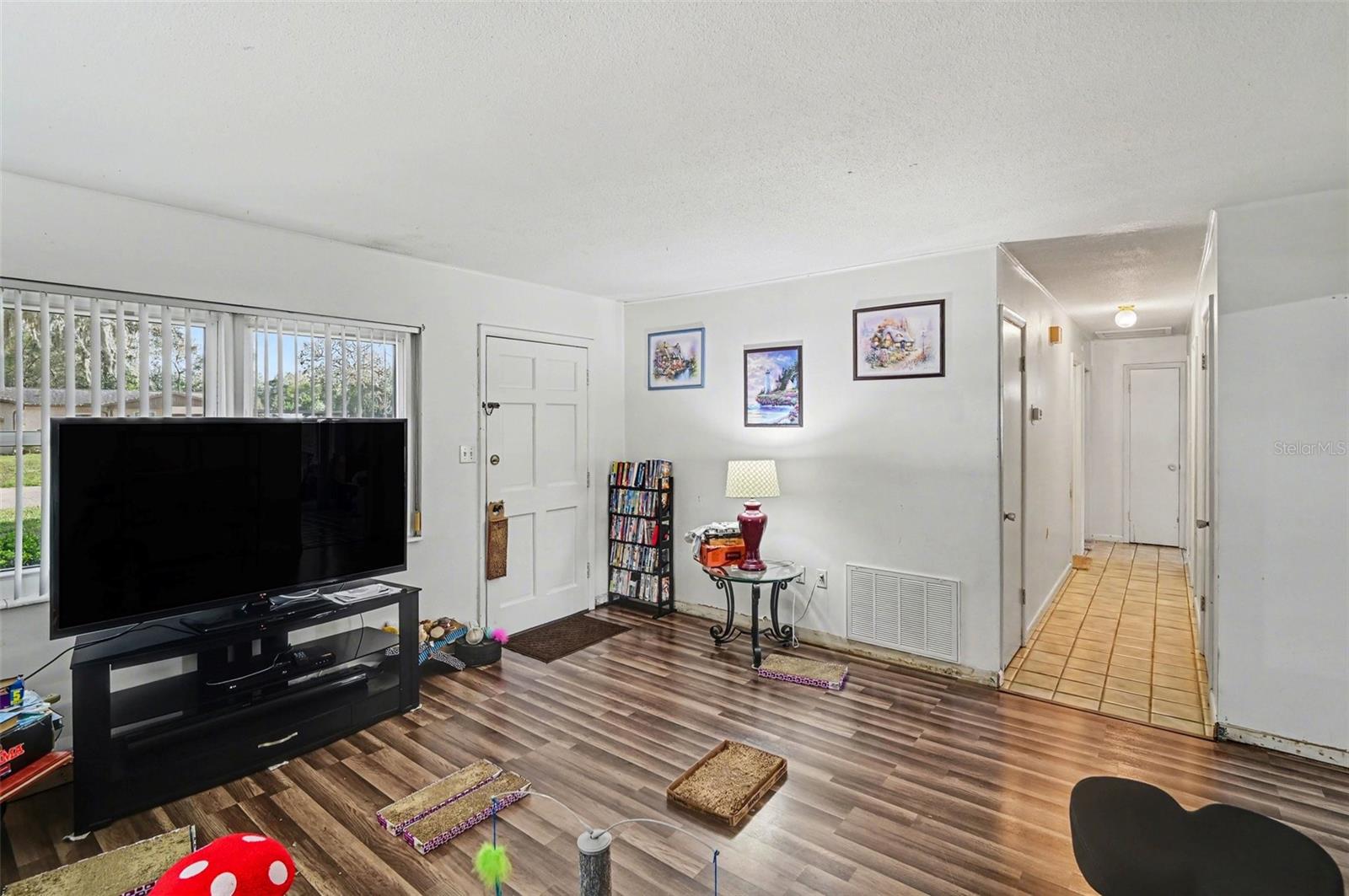 Image 7 of 21 For 1723 Palmetto Avenue