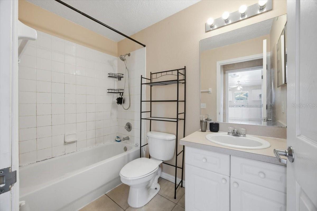 Image 11 of 12 For 130 Coco Plum Drive Front Unit