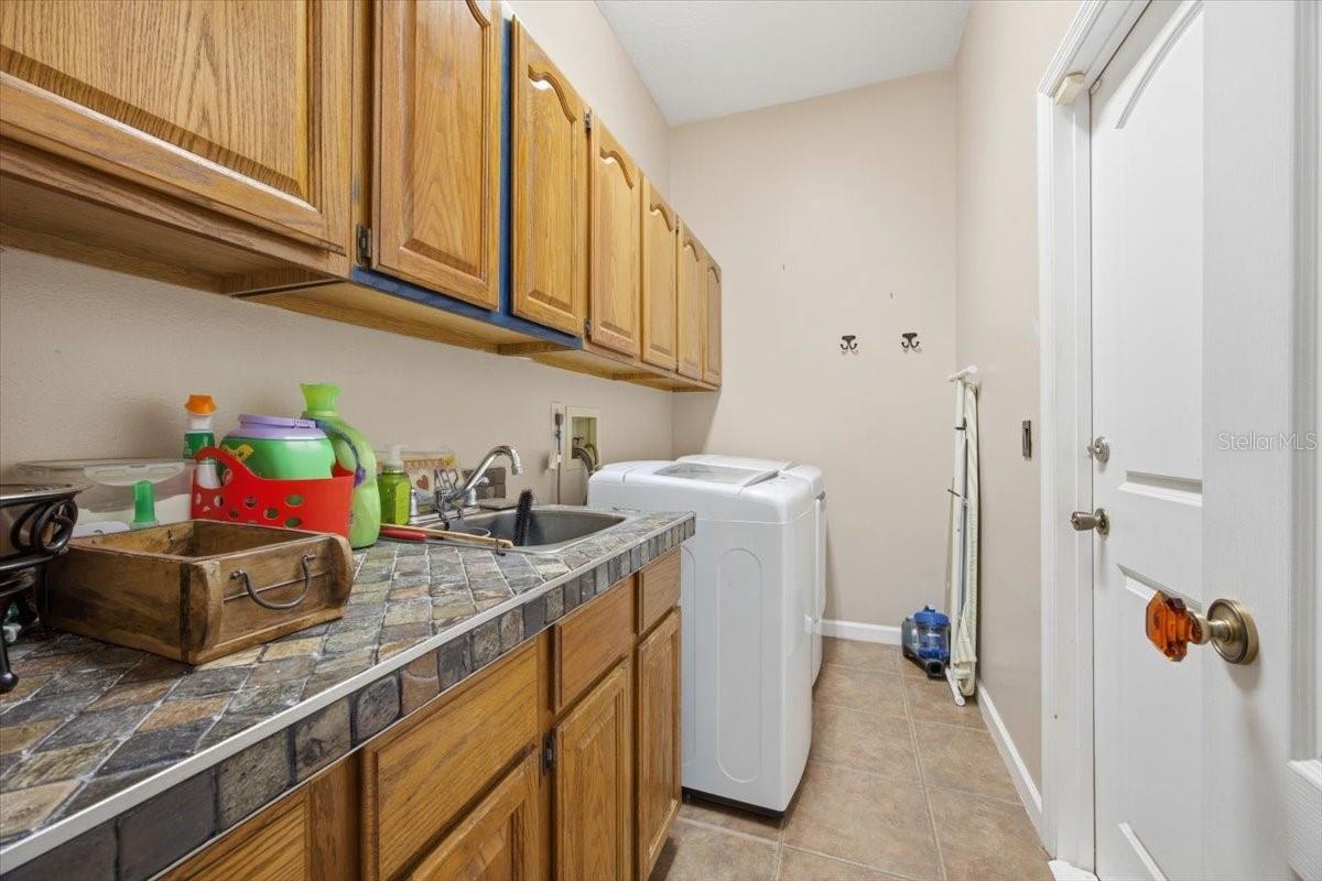 Image 17 of 43 For 3295 Timucua Circle