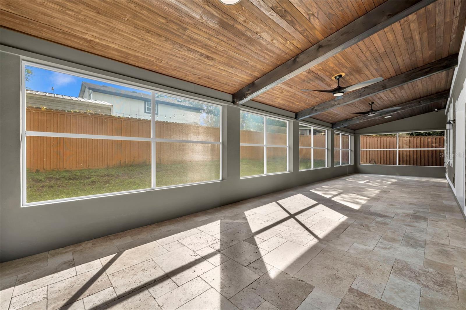 Image 32 of 36 For 2436 Lakeview Heights