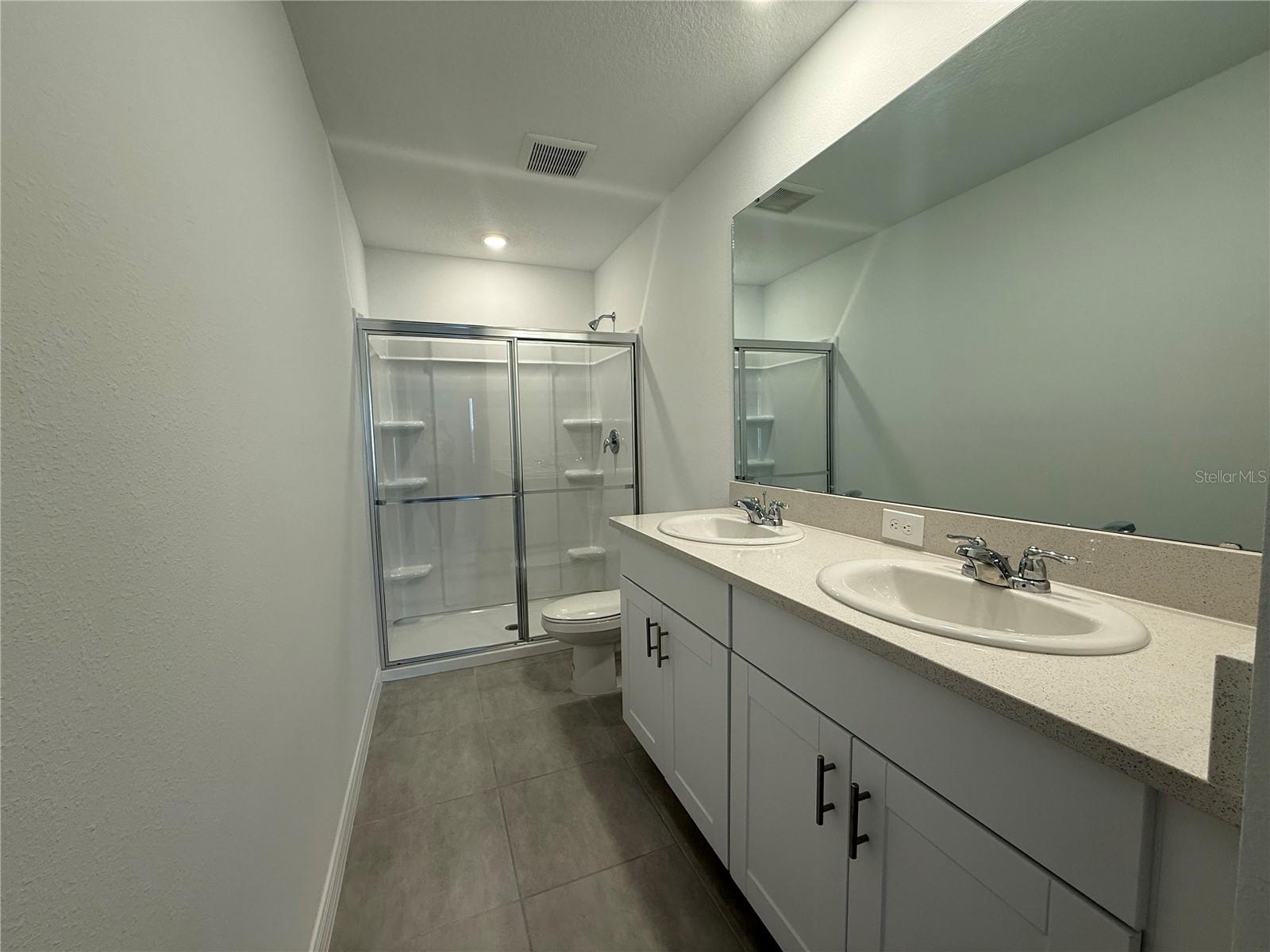 Image 19 of 25 For 3009 Skyline Loop