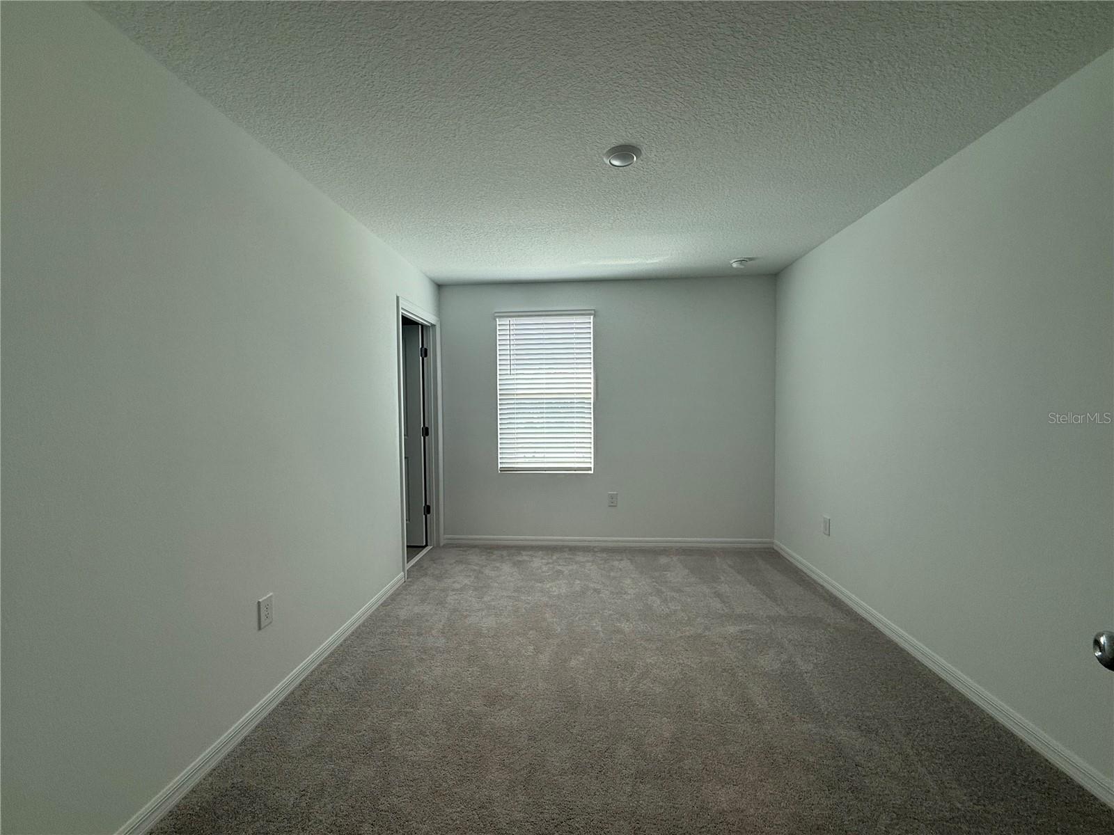 Image 21 of 25 For 3009 Skyline Loop