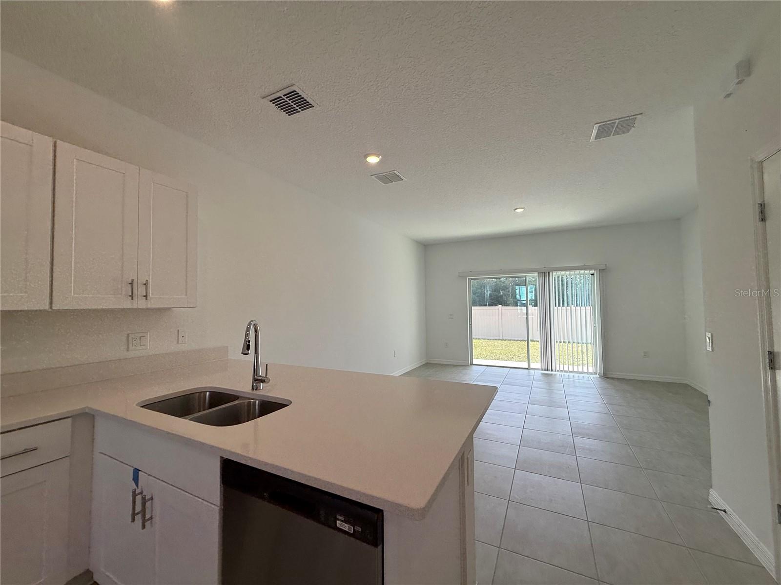 Image 5 of 25 For 3009 Skyline Loop