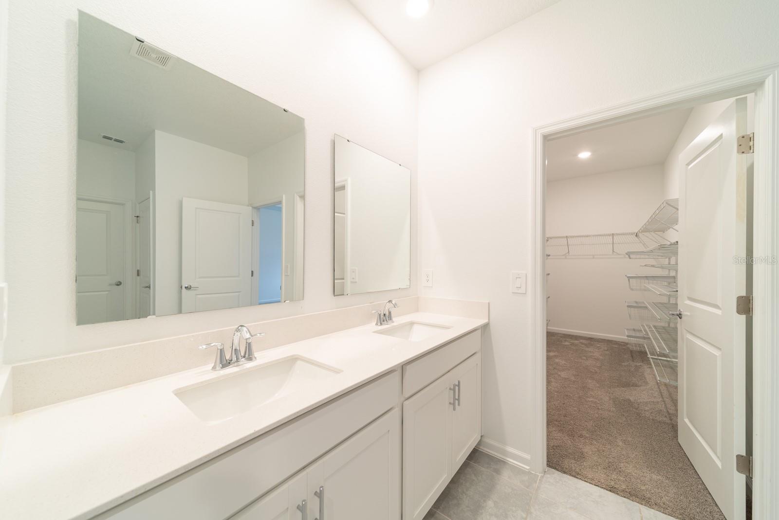 Image 39 of 42 For 2898 Armstrong Avenue